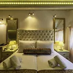 Hera * 스칼라 포타미아스