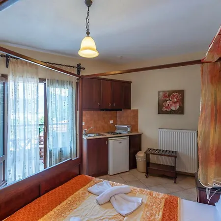 Hera Apartahotel *